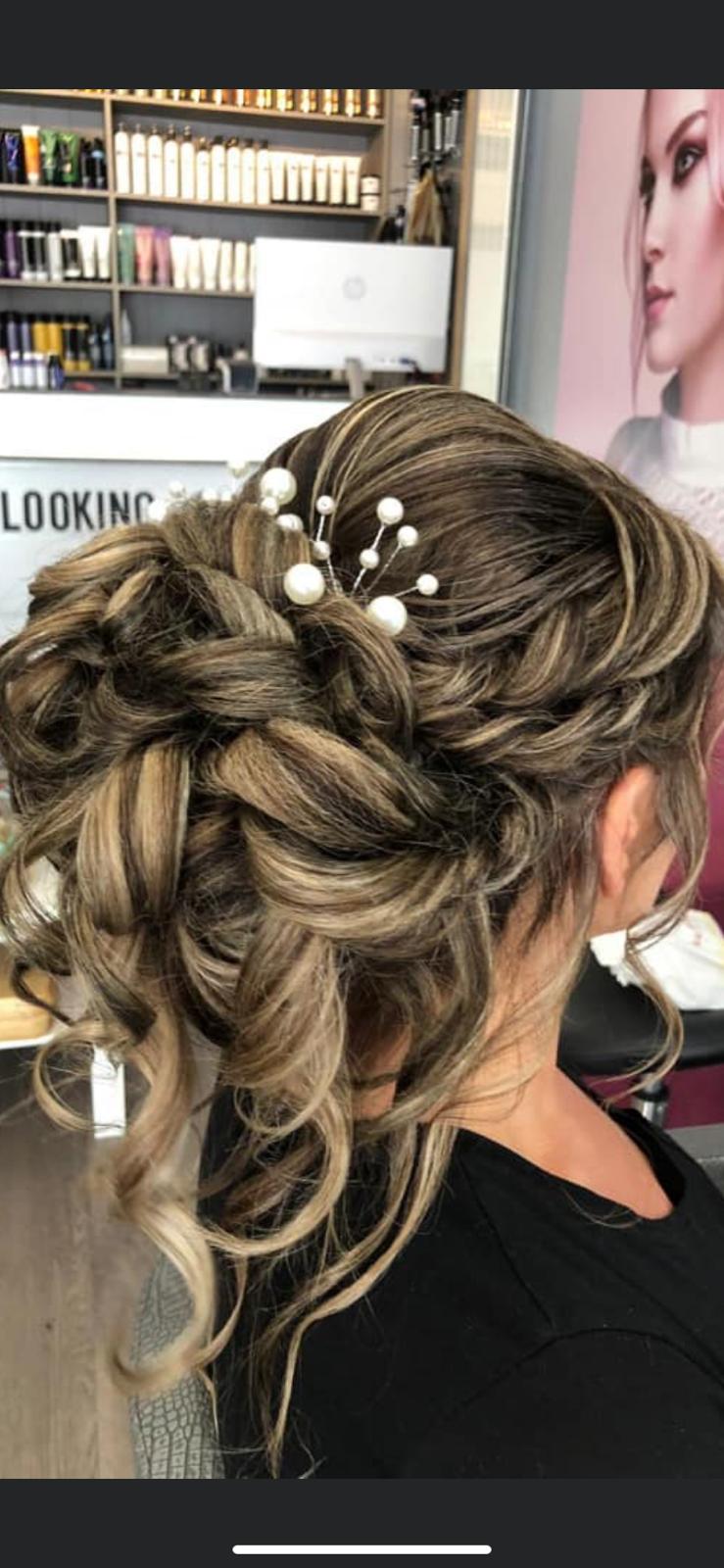 Looking Good Salon